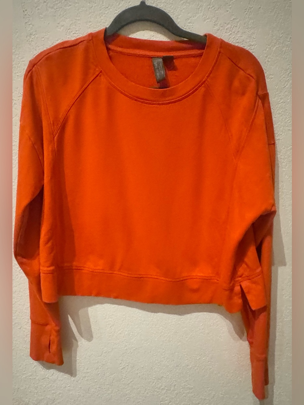 Sweaty Betty 'After Class' French Terry orange crew sweatshirt w/ thumbholes - Picture 5 of 9